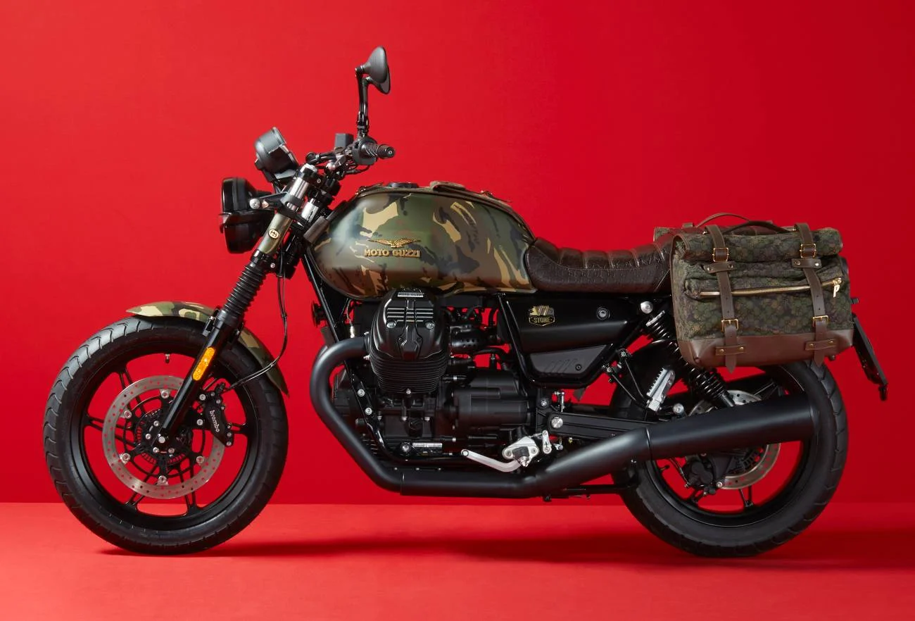 Moto Guzzi V7 Gucci Palace