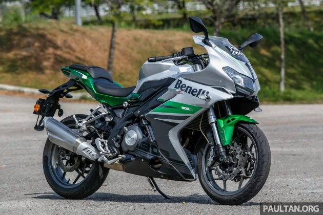 Benelli BN 302 R 2017