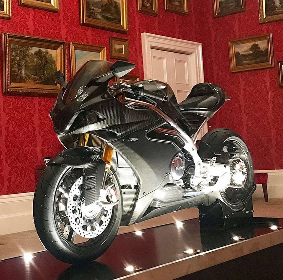 Norton V4 RR