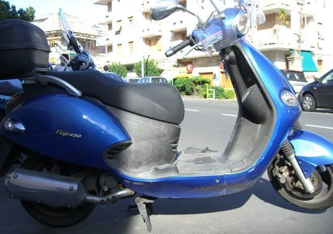 Kymco YUP 250 2005