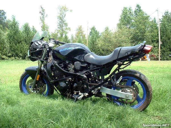 Suzuki GSX 600 F Katana