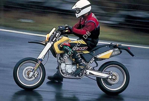 CCM 604 R 2000