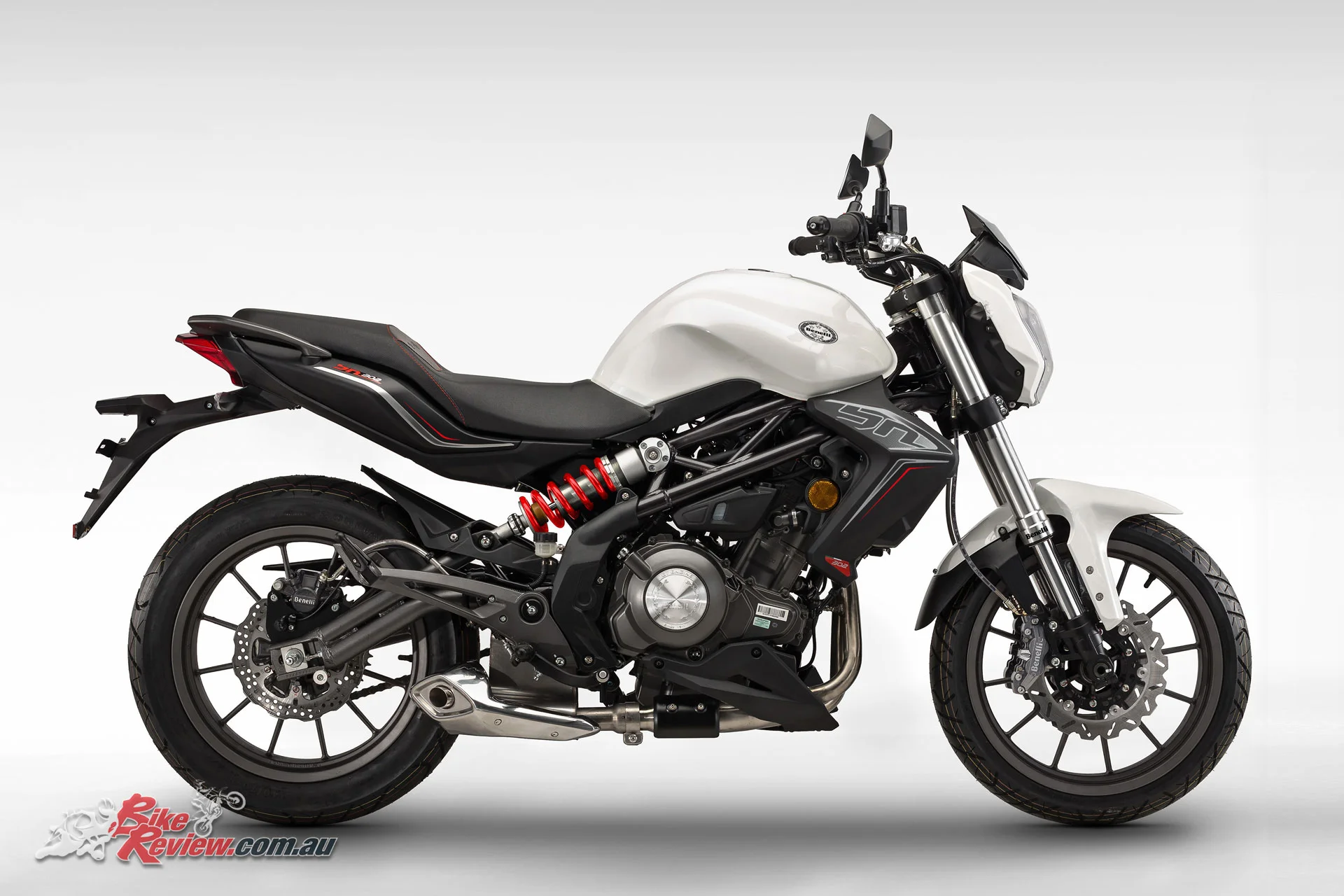 Benelli BN 302