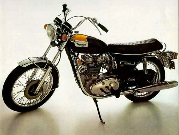 Triumph T 150 V Trident 750