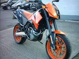 KTM 640 Duke II Yellow - Black
