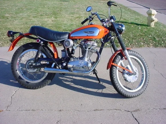 Ducati 900 SD Darmah