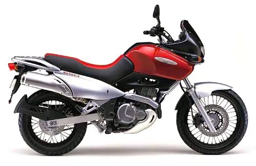 Suzuki XF 650 Freewind 2000