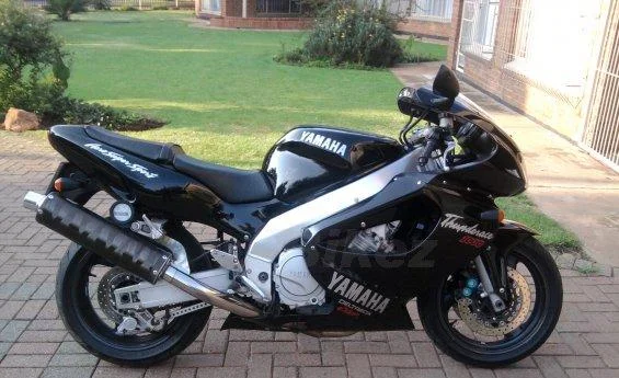 Yamaha YZF 1000 R Thunderace