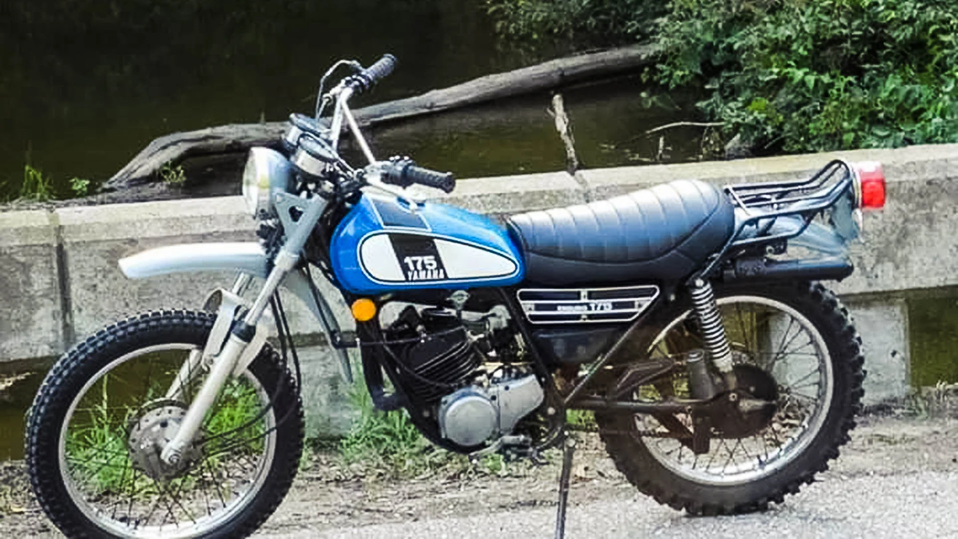 Yamaha DT 175