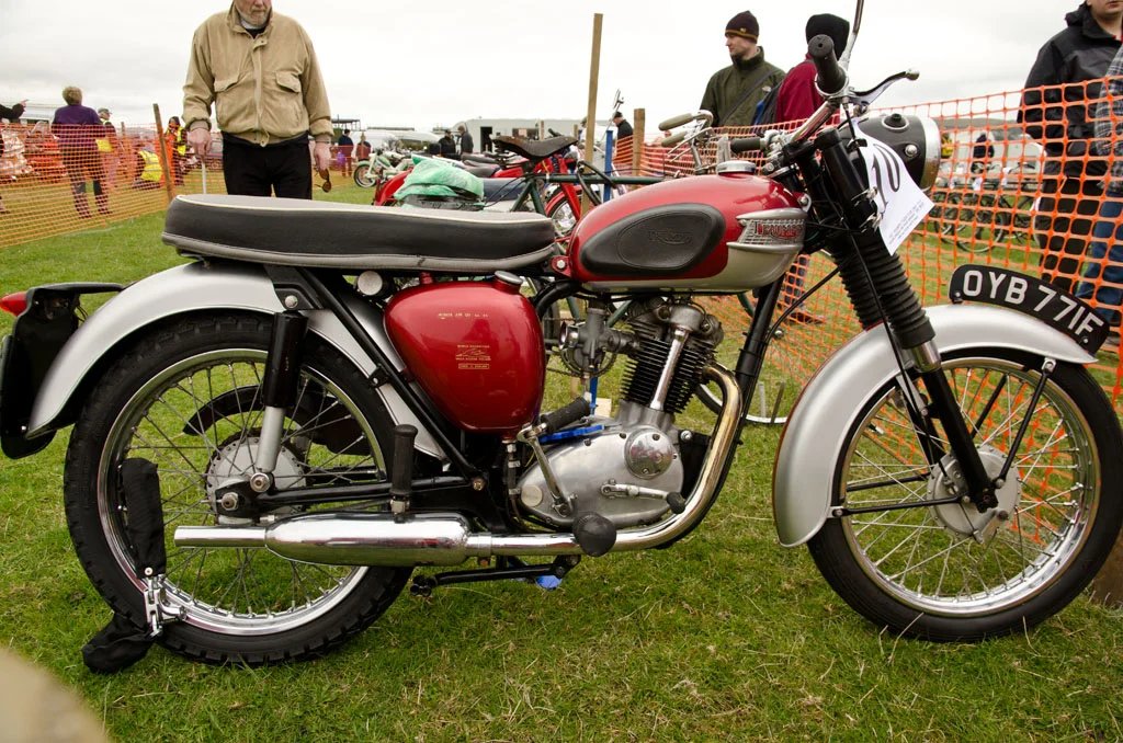 Triumph Tiger Cub T 20