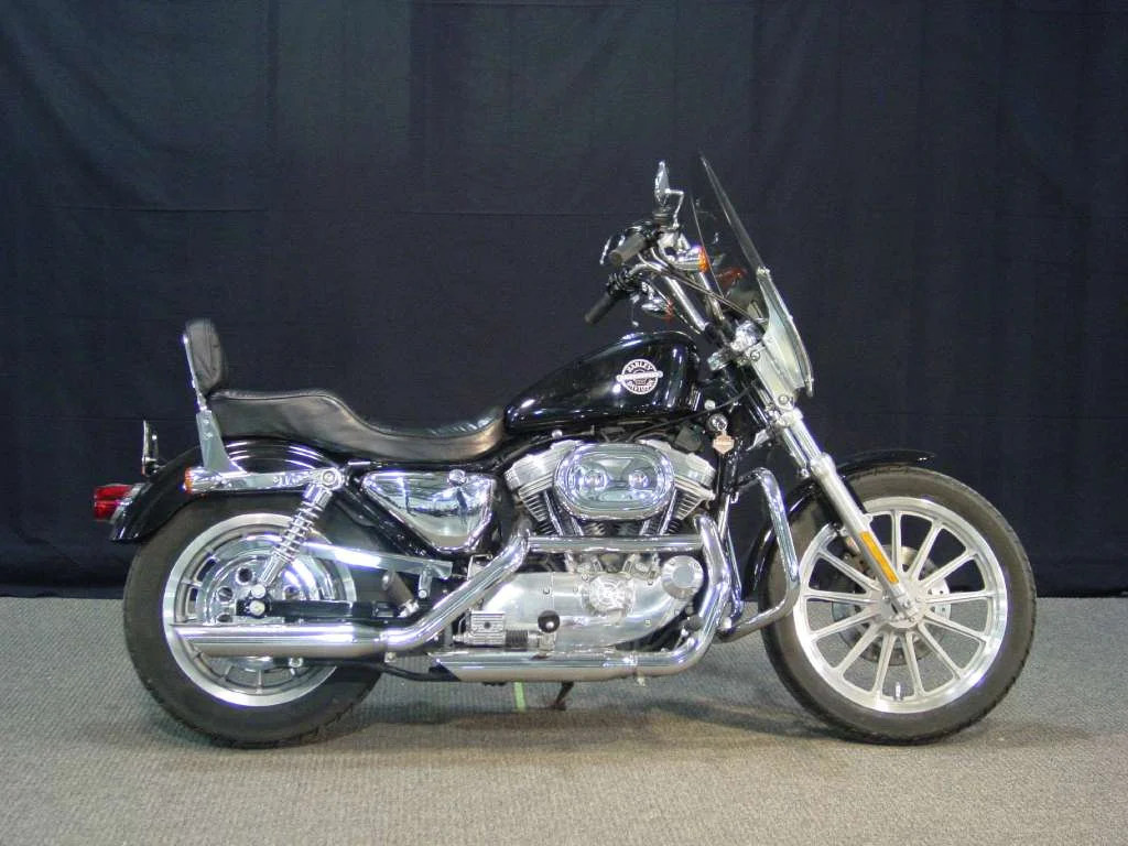 Harley-Davidson XLH Sportster 883