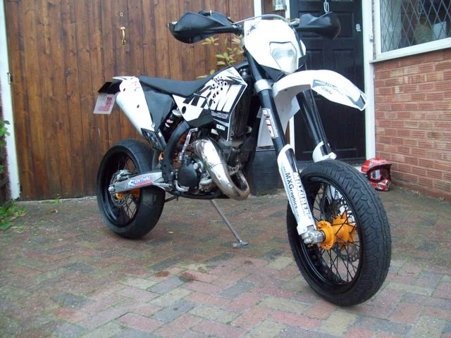 KTM EXE 125 Supermoto