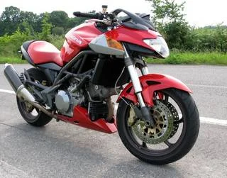 Cagiva V-Raptor