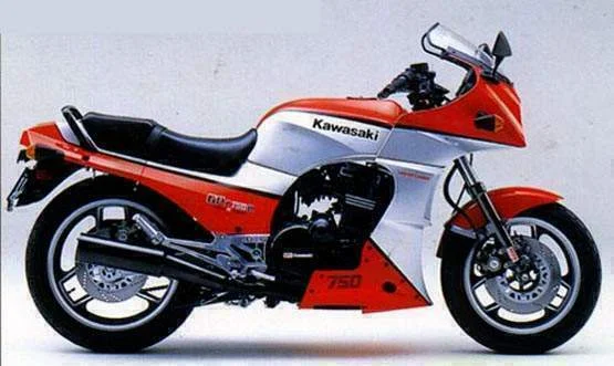 Kawasaki GPZ 750