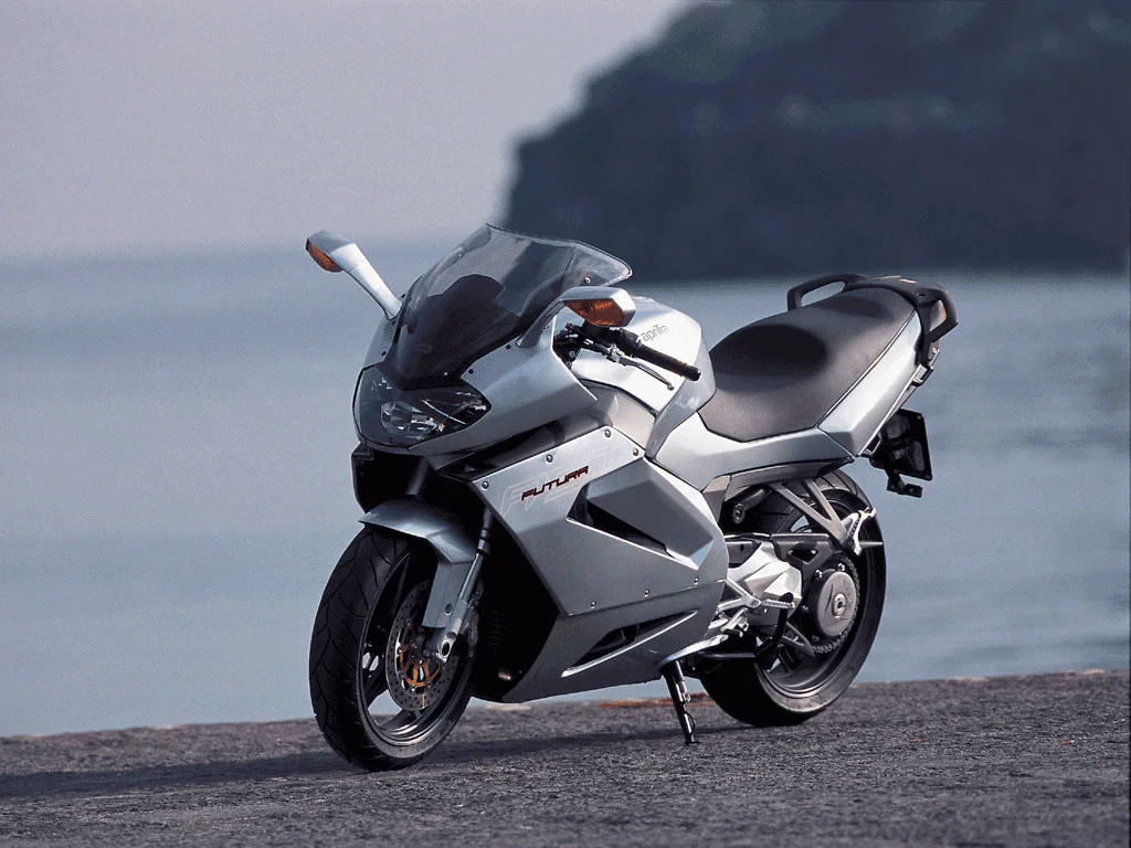 Aprilia RST 1000 Futura