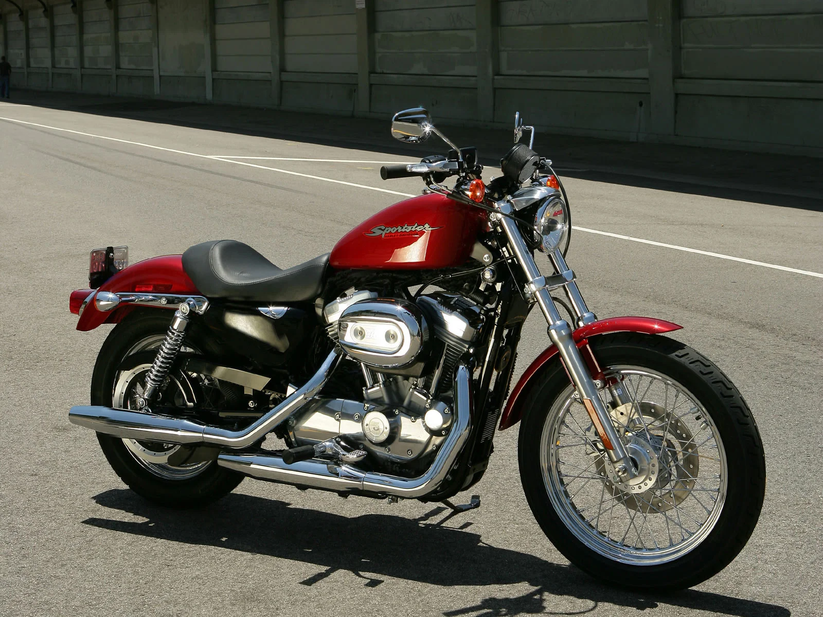 Harley-Davidson XL883R Sportster R