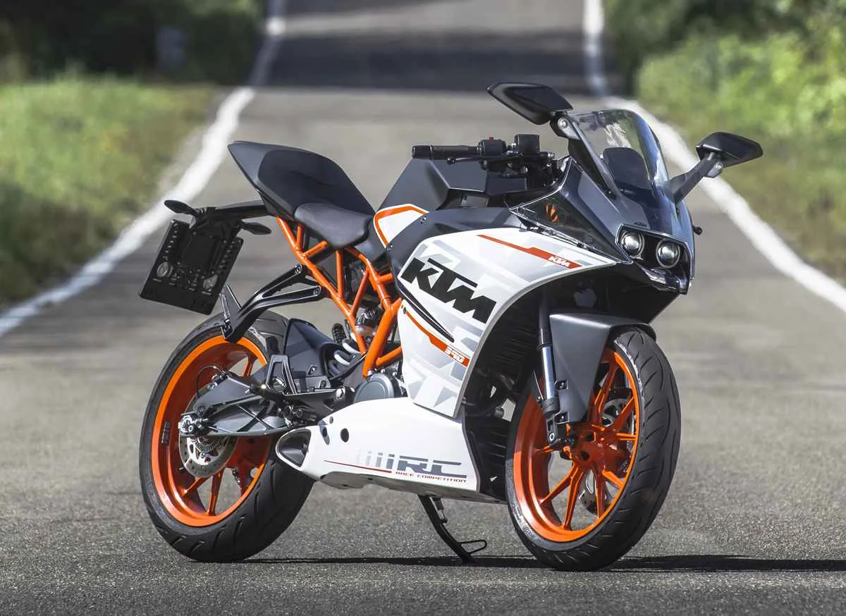 KTM RC 390 2015