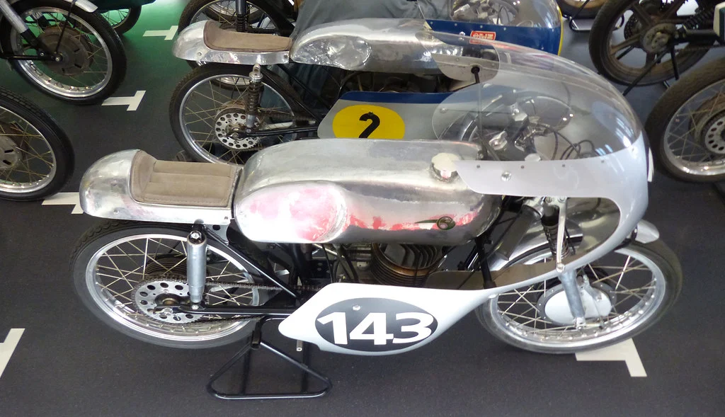 MZ RE125