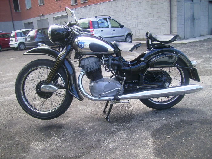 NSU Max