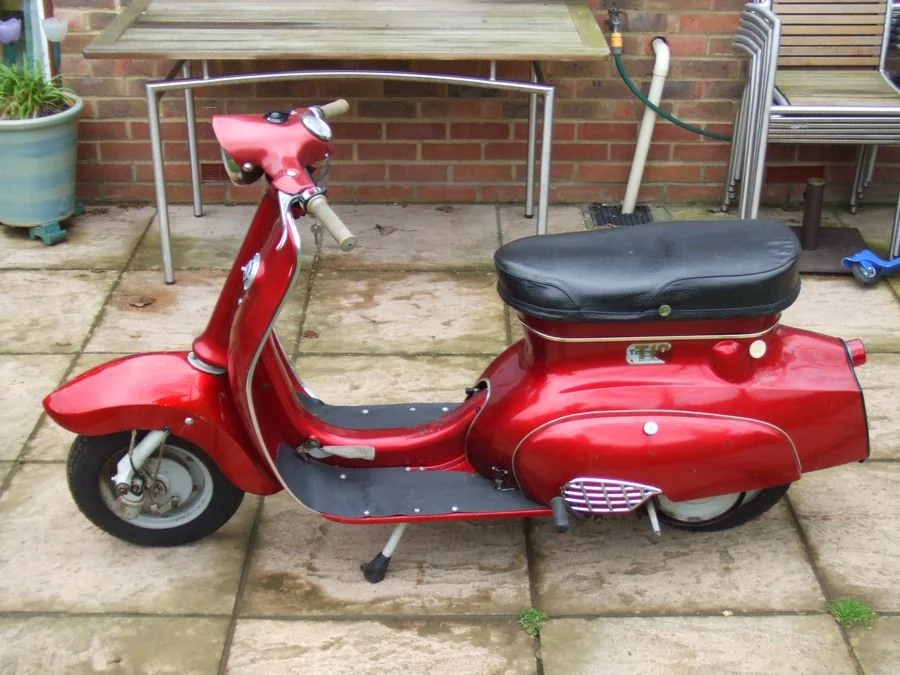 Triumph Tina