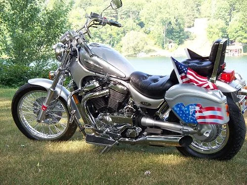 Suzuki VS 800 Intruder 2003