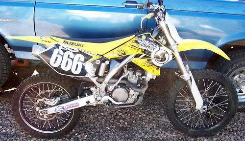 Suzuki RM-Z 250 2005