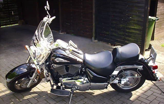 Suzuki VL 1500 LC Intruder