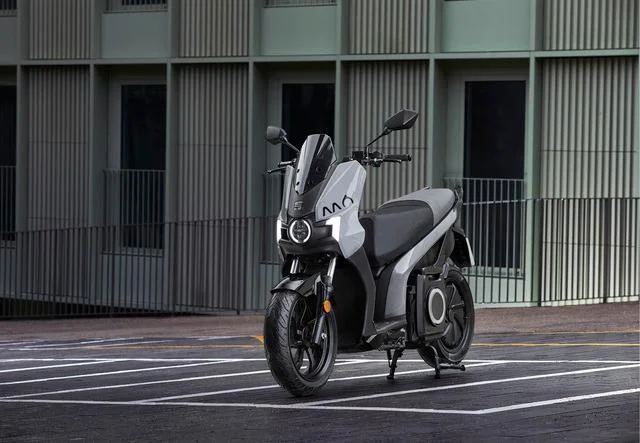 Seat MO 50