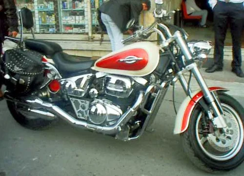 Suzuki VZ 800 Marauder 1998