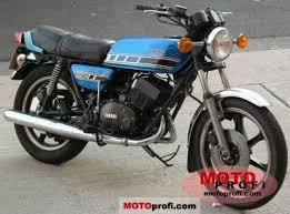 Yamaha RD 250 DX
