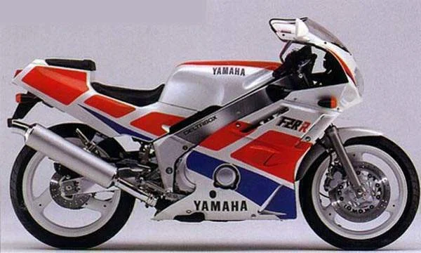 Yamaha FZR 400 RR