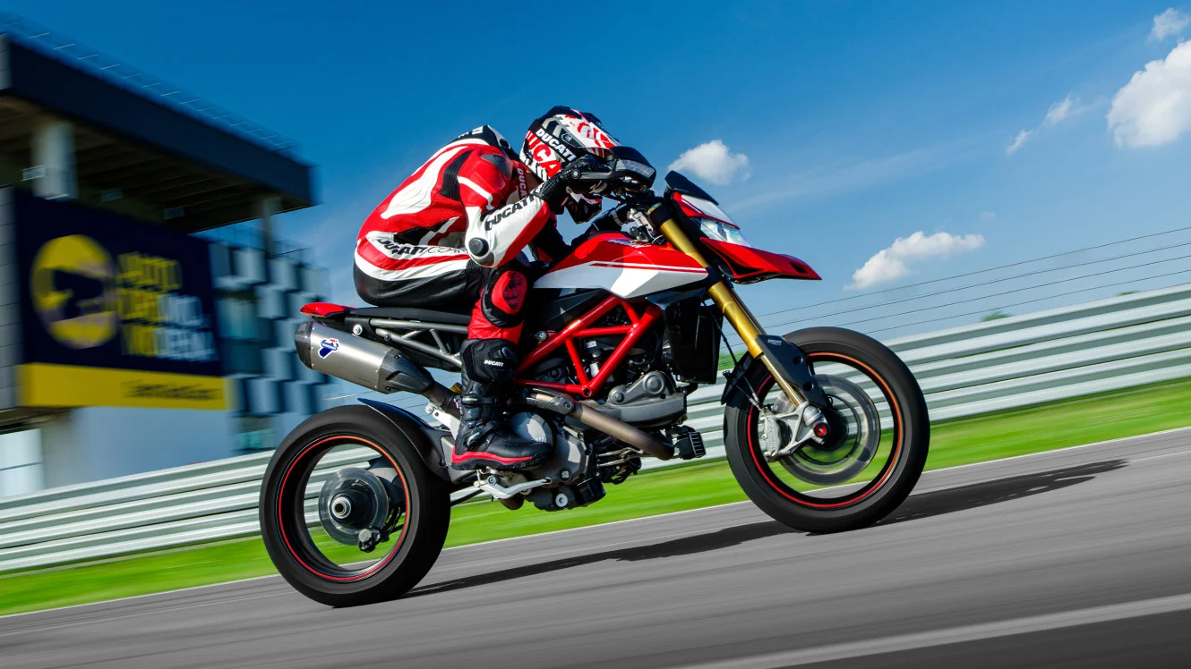 Ducati Hypermotard 950