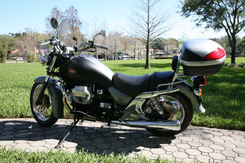 Moto Guzzi California Stone