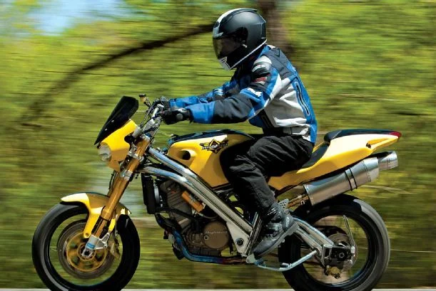 Highland 1050cc Viking