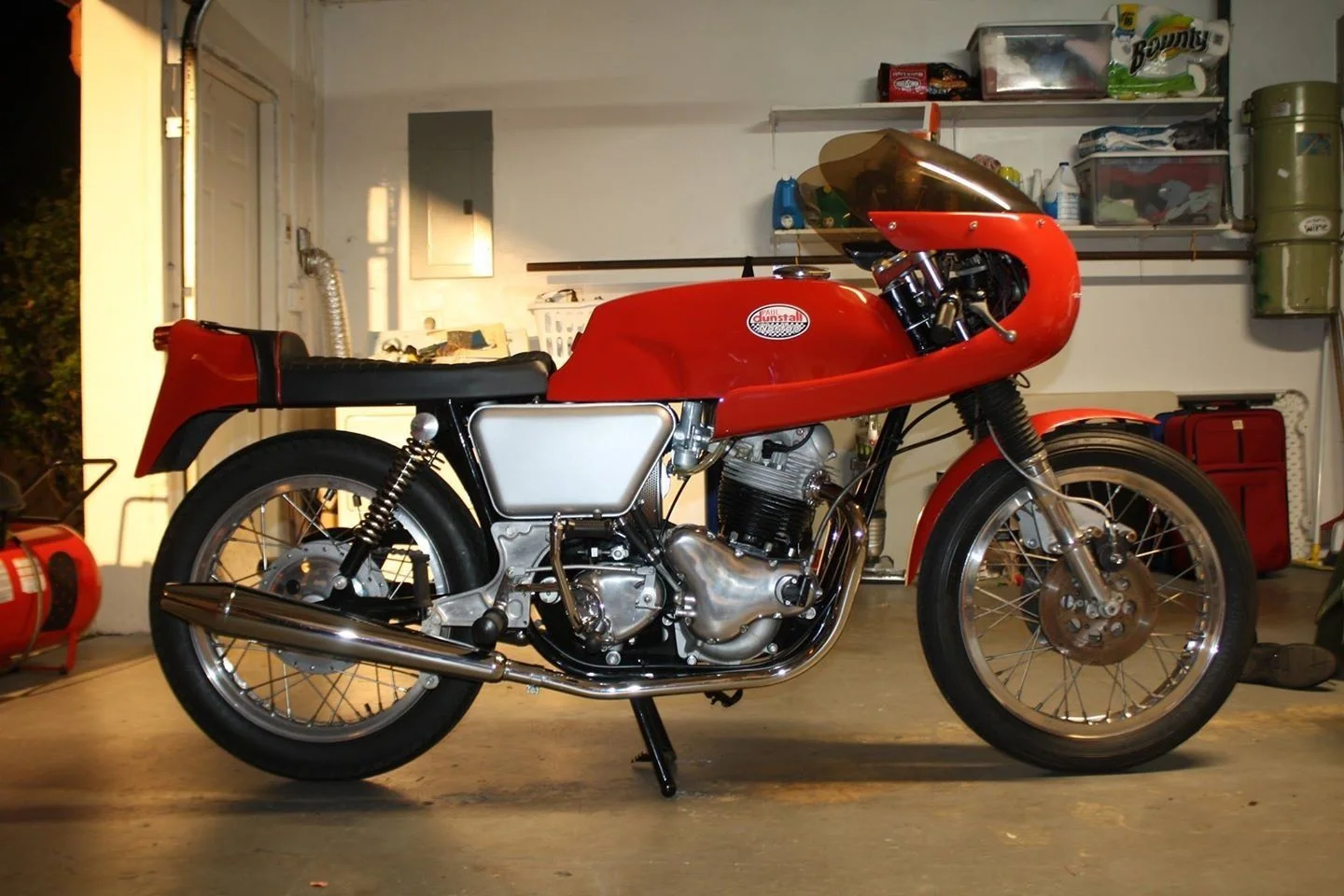 Norton Dunstall