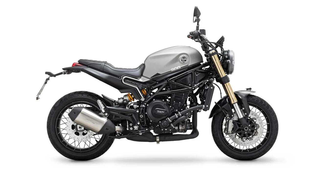 Benelli Leoncino 800