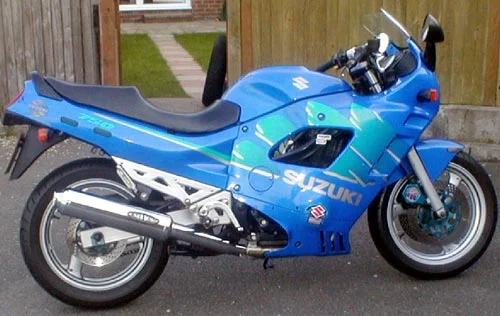 Suzuki GSX 750 F