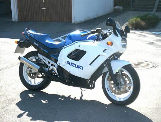 Suzuki GSX 600 F