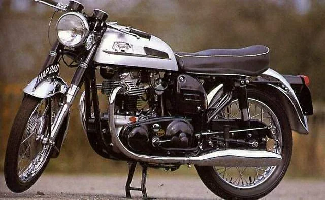 Norton 650SS