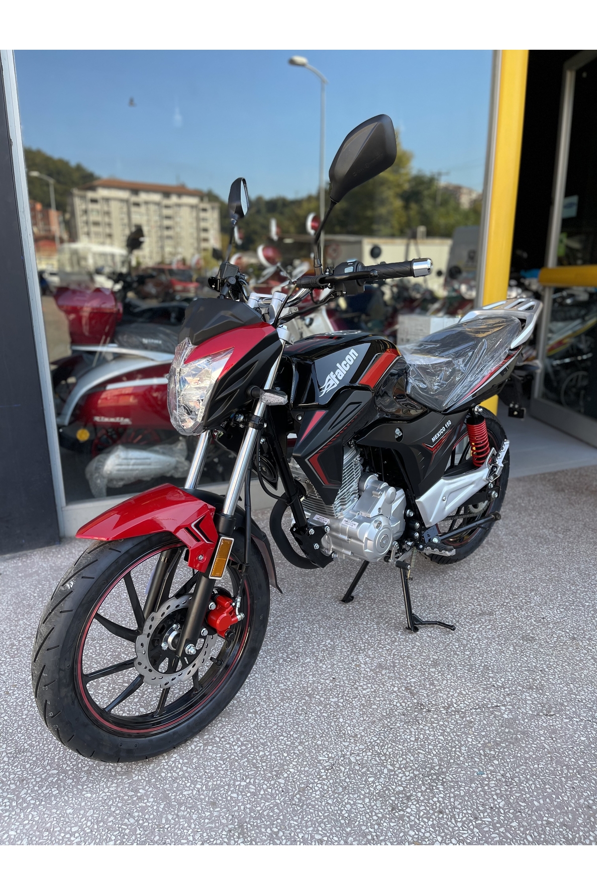 Falcon Mexico 125 2026