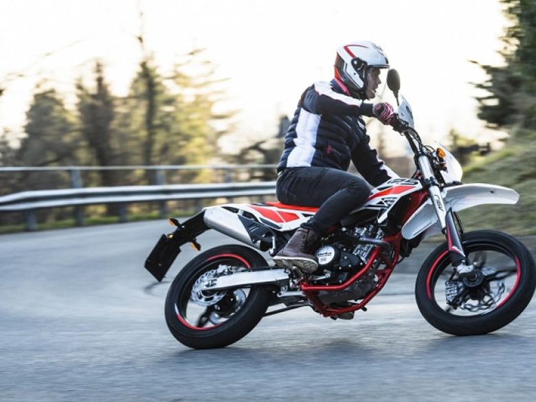 Blata 125 BXM 