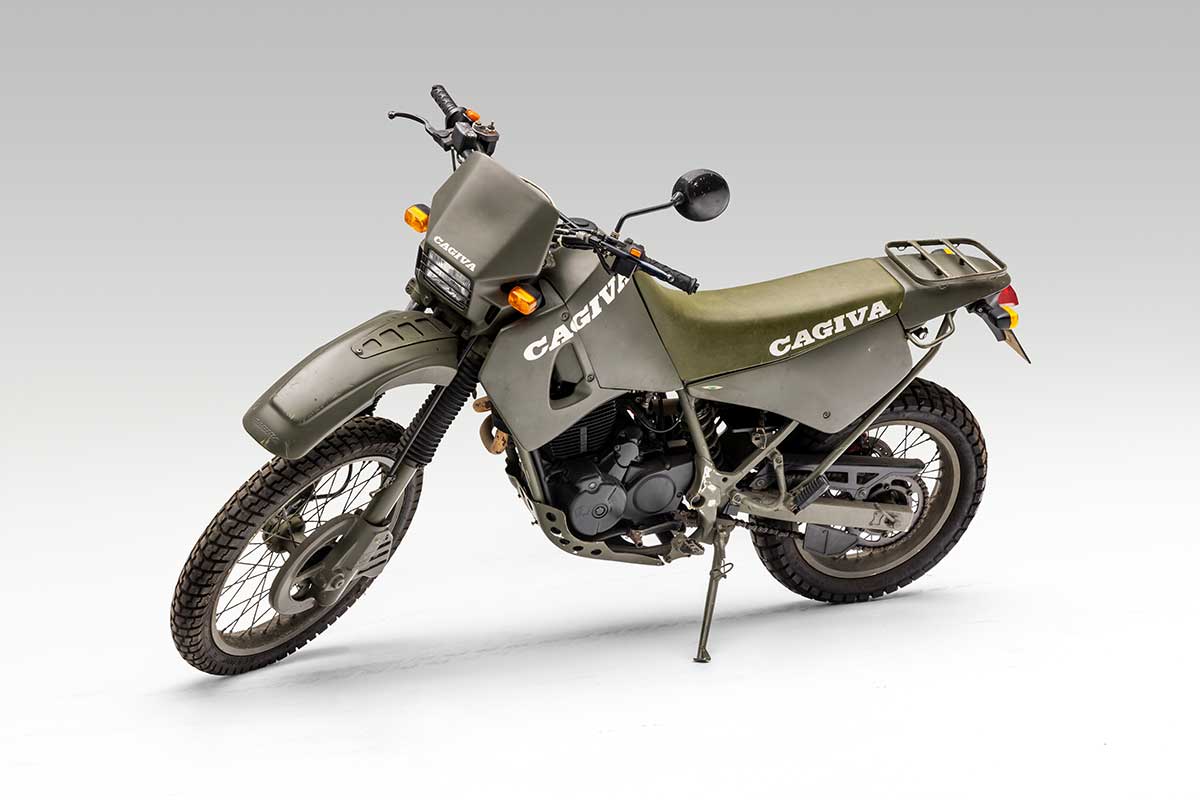 Cagiva W 16 