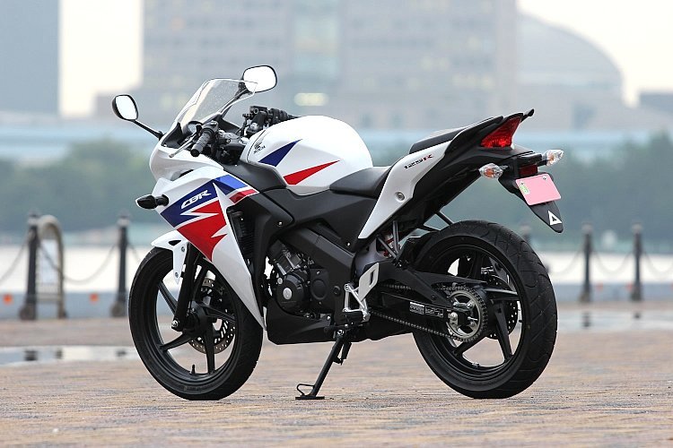 Honda CBR 125 R 