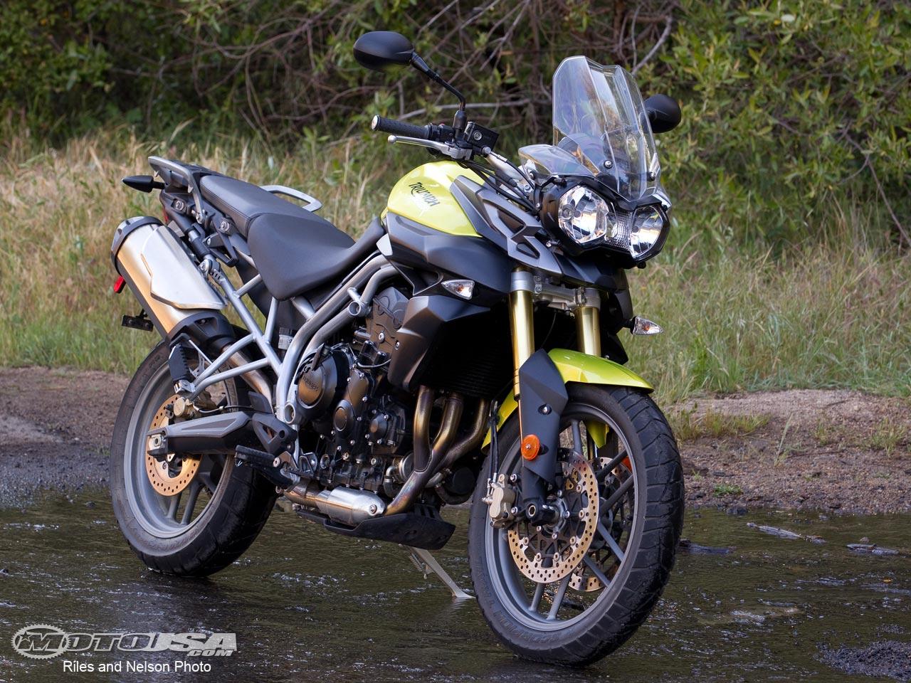 Triumph Tiger 800 